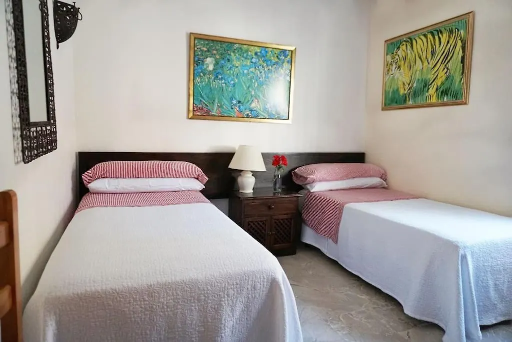 Private Villa & Pool Nr Puerto Banus Marbella